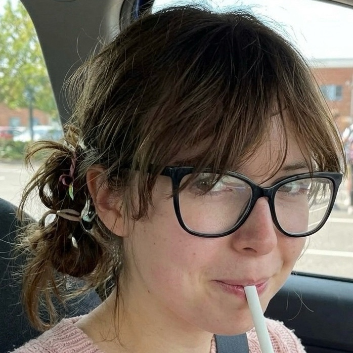 Autistic Elizabeth — AI character avatar